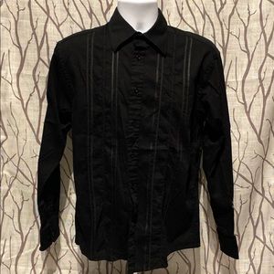 Men’s button down dress shirt. Medium.